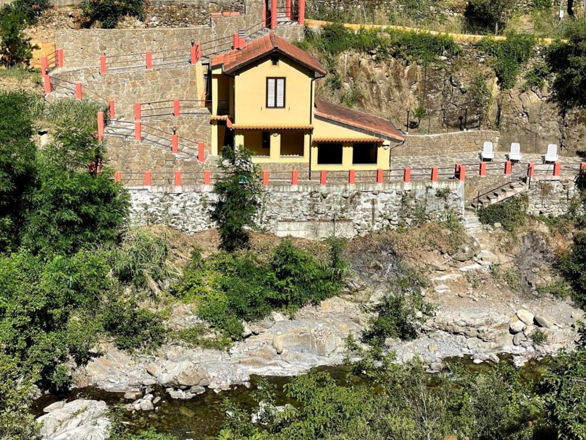 Agriturismo Del Gao Isolabona Екстериор снимка